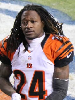 Adam Jones (American football)