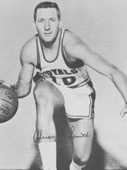 Adrian Smith (basketball)