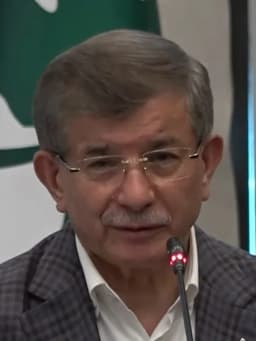 Ahmet Davutoğlu