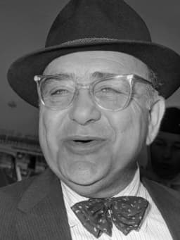 Akim Tamiroff