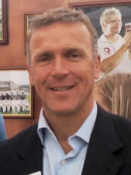 Alec Stewart