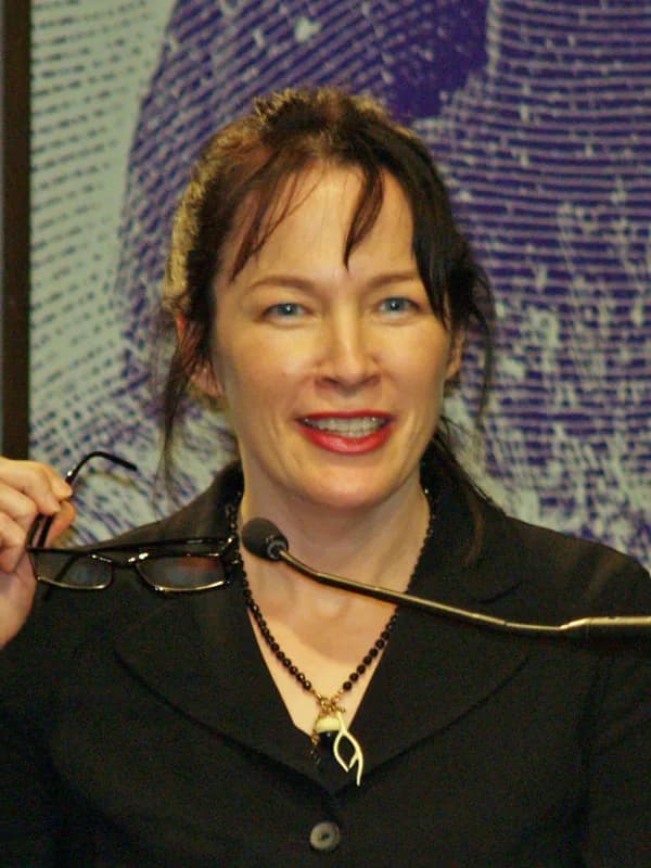 Alice Sebold