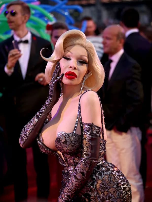 Amanda Lepore