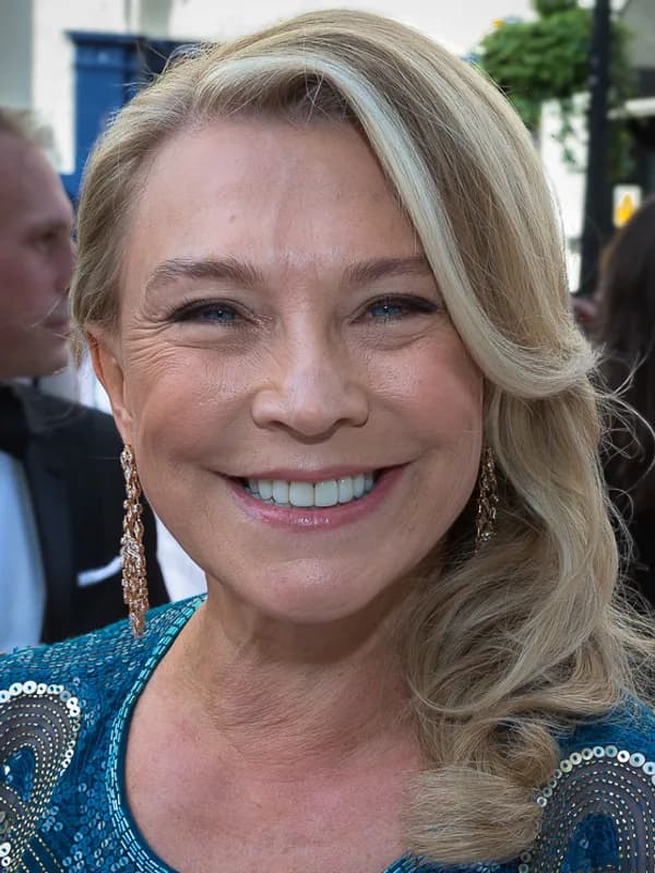Amanda Redman