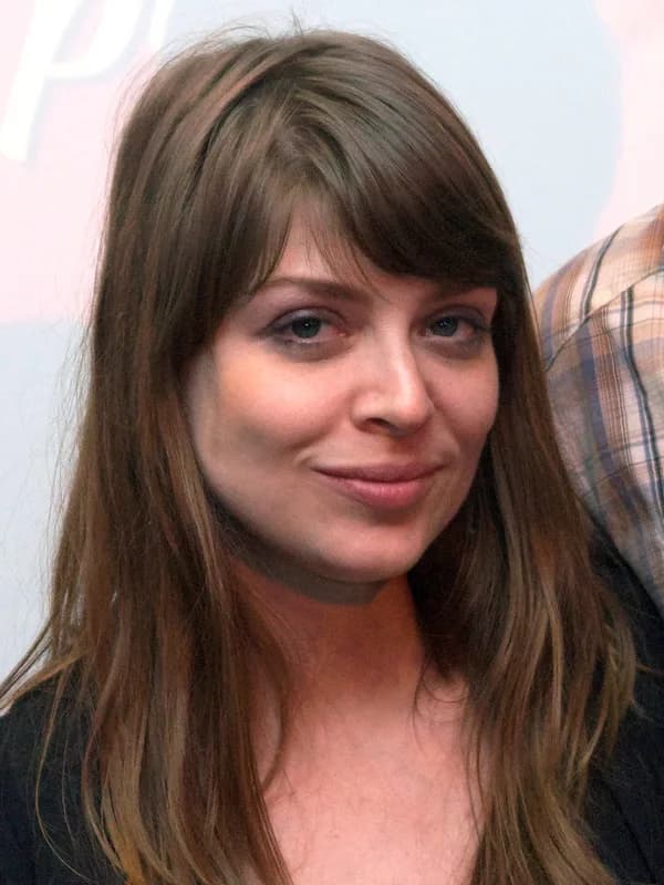 Amber Benson