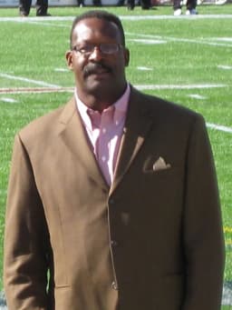 Andre Tippett