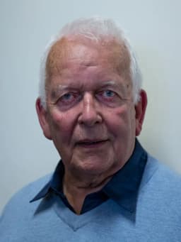 Andrew Davies (writer)