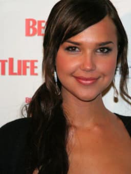 Arielle Kebbel