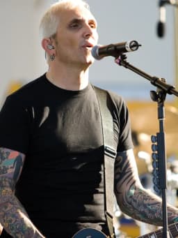 Art Alexakis