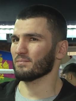 Artur Beterbiev