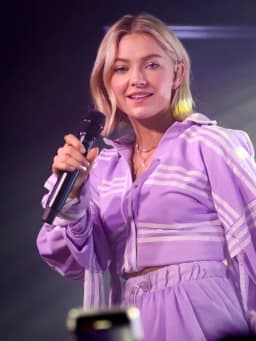 Astrid S