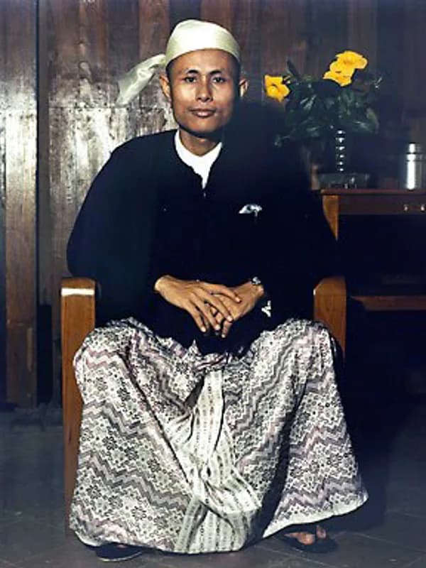 Aung San