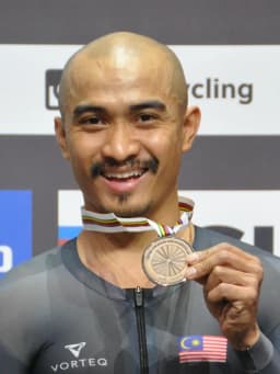 Azizulhasni Awang