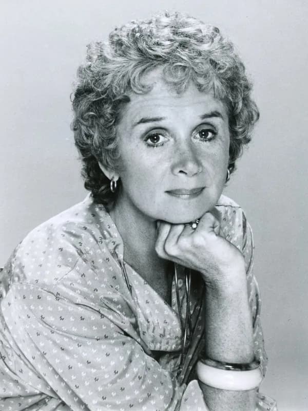 Barbara Barrie