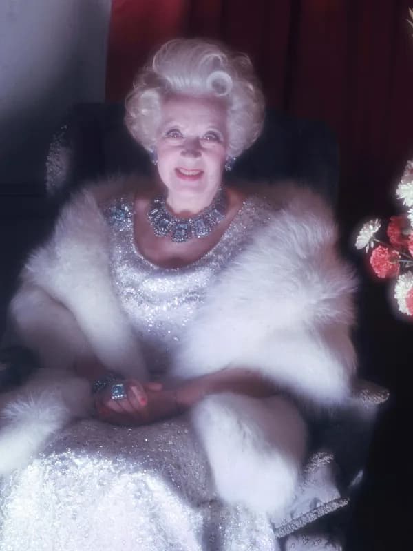 Barbara Cartland