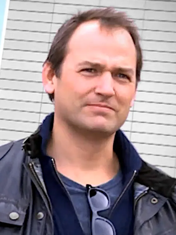 Ben Collins (racing driver)
