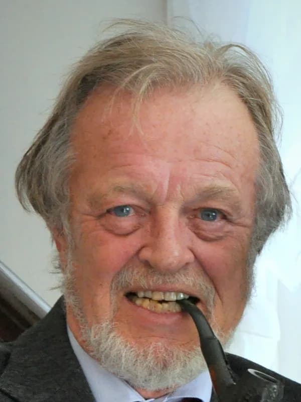 Bernard Cornwell
