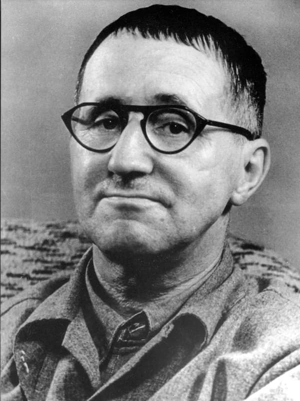 Bertolt Brecht