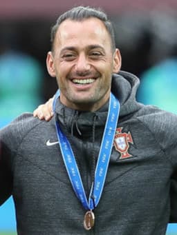 Beto (footballer, born 1982)