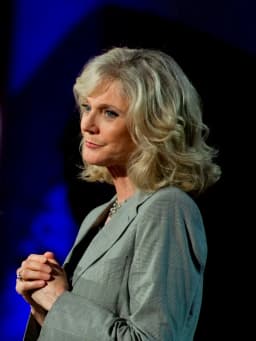 Blythe Danner