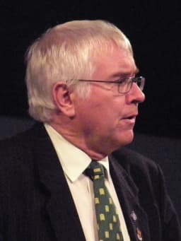 Bob Russell (British politician)