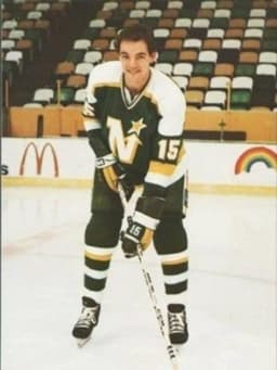 Bobby Smith (ice hockey)