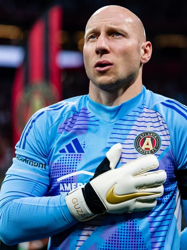 Brad Guzan