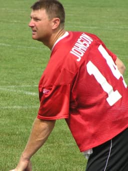 Brad Johnson (American football)