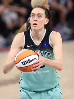 Breanna Stewart