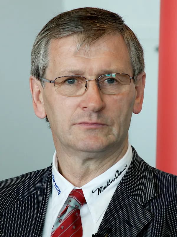 Bruce Rioch