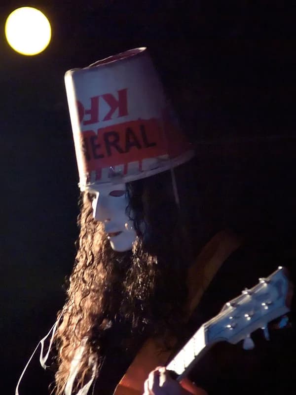 Buckethead