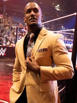 Byron Saxton