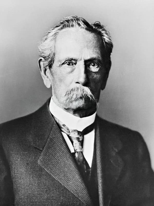 Carl Benz