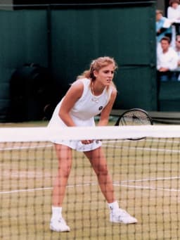 Carling Bassett-Seguso