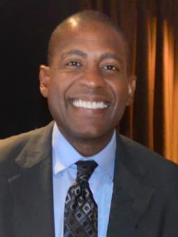 Carlos Watson (journalist)