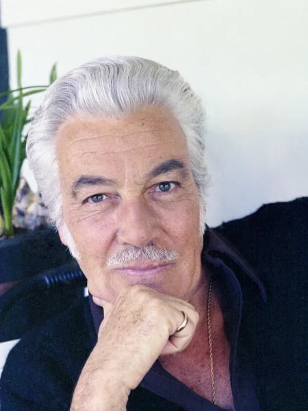 Cesar Romero