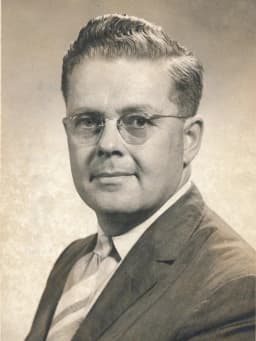 Charles Lynch (journalist)