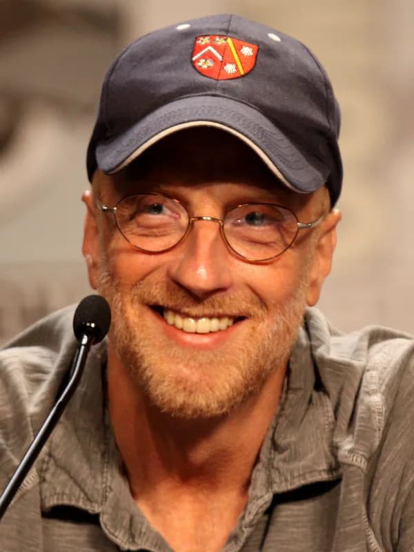 Chris Elliott