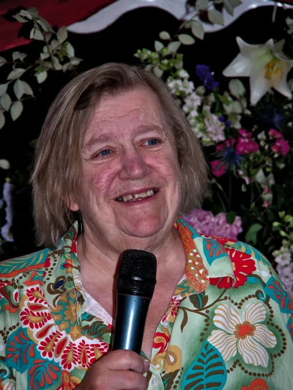 Clarissa Dickson Wright