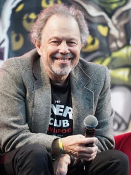 Curtis Armstrong