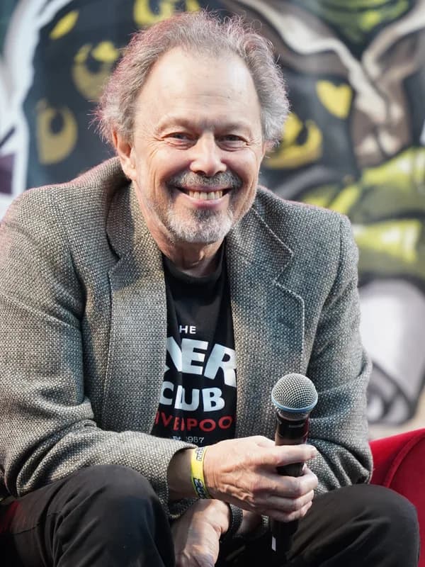 Curtis Armstrong