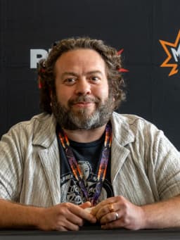 Dan Fogler