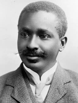 Daniel Edward Howard