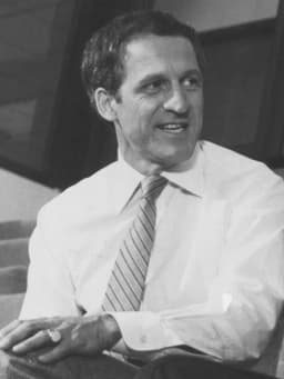Daniel J. Travanti