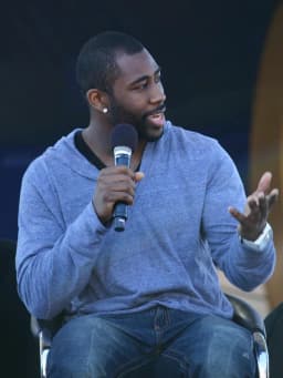 Darrelle Revis