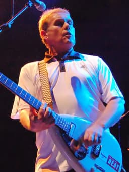 Dave Wakeling