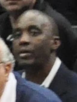 Dee Brown (basketball, born 1968)