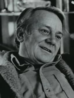 Denholm Elliott