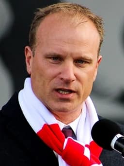 Dennis Bergkamp