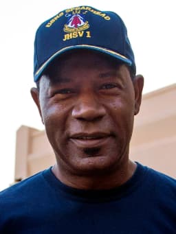 Dennis Haysbert